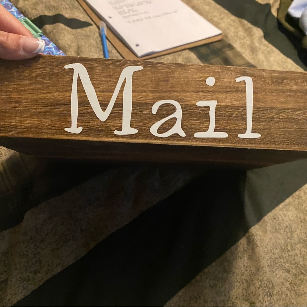 Mail Bin